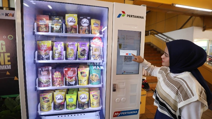 Pertamina Pasarkan Produk UMKM Binaan Dengan Vending Machine